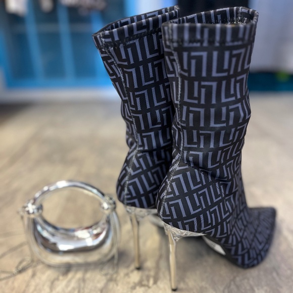 Gray and black Stiletto Heel Boots - Picture 1 of 3